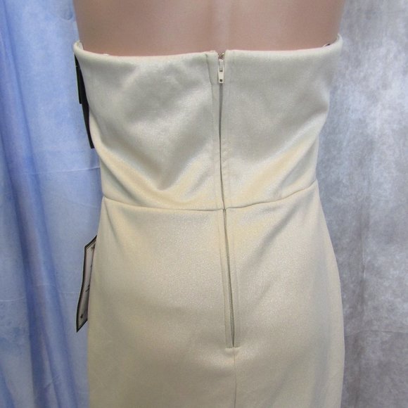 CITY STUDIO Gold Sleeveless Sweetheart Neck Dress - Picture 5 of 5